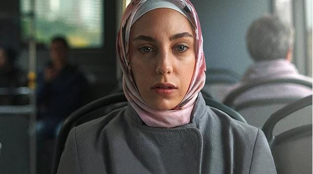Bir Başkadır dizisinden Meryem karakteri